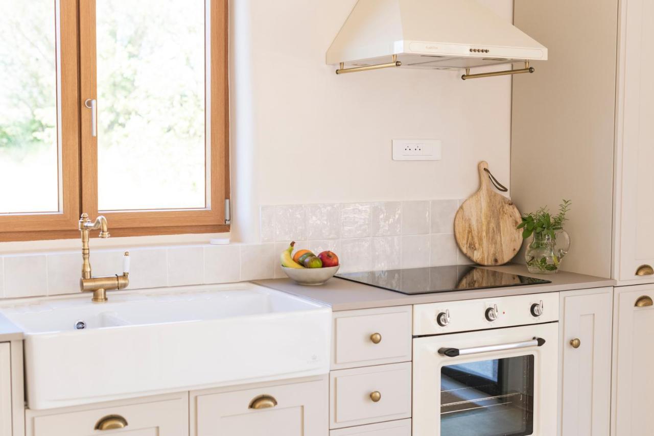 La Petite Ruche, 1 Bedroom Gite In The Luberon Apt Εξωτερικό φωτογραφία