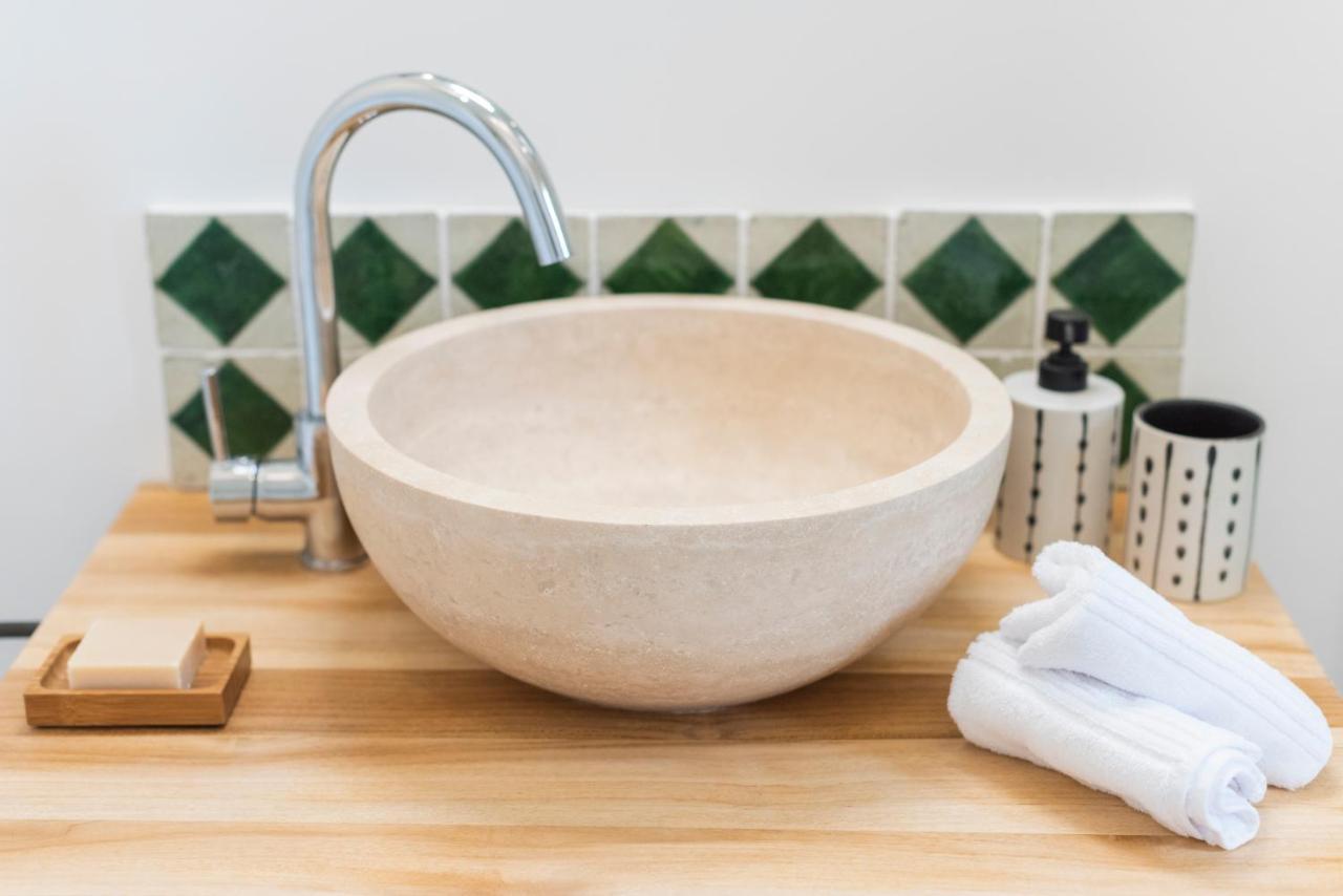 La Petite Ruche, 1 Bedroom Gite In The Luberon Apt Εξωτερικό φωτογραφία